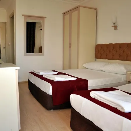 Hotel Almena 3*