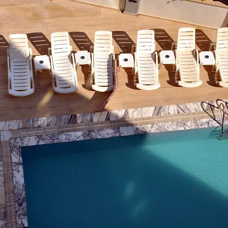 Hotell Almena 3*