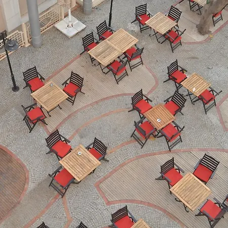 Otel Almena